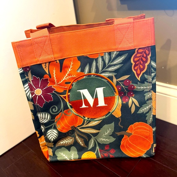 Thirty-One Gifts ~ Essential Storage Tote ~ Pumpkin Floral - Picture 1 of 2
